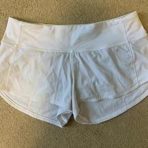Lululemon white shorts size 4